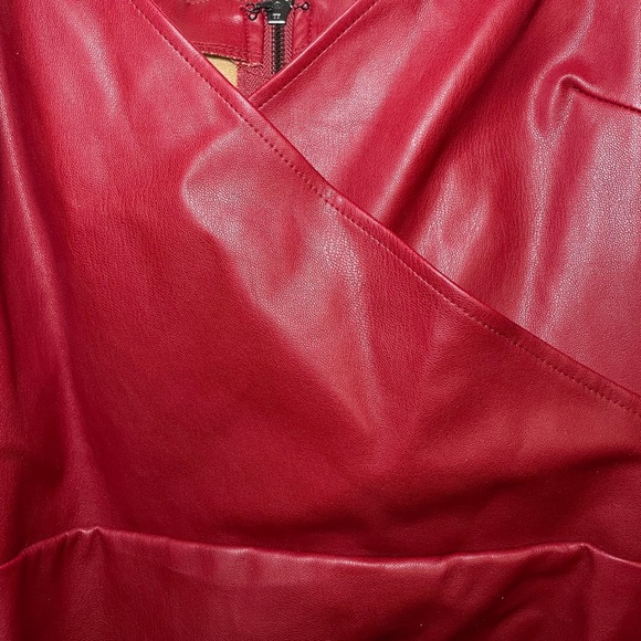Kendall & Kylie maroon vegan leather mini dress sz 4/6 - Picture 5 of 11